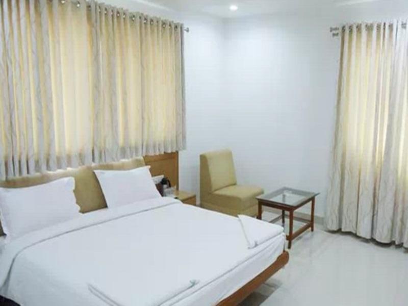 Fabhotel Syberitic Suites Gachibowli - Fully Vaccinated Staff Kondapur  Ngoại thất bức ảnh
